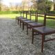 6 chaises vintage scandinave en teck , assises skaï noir en l’état