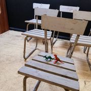 6 vintage garden chairs made of wood and metal