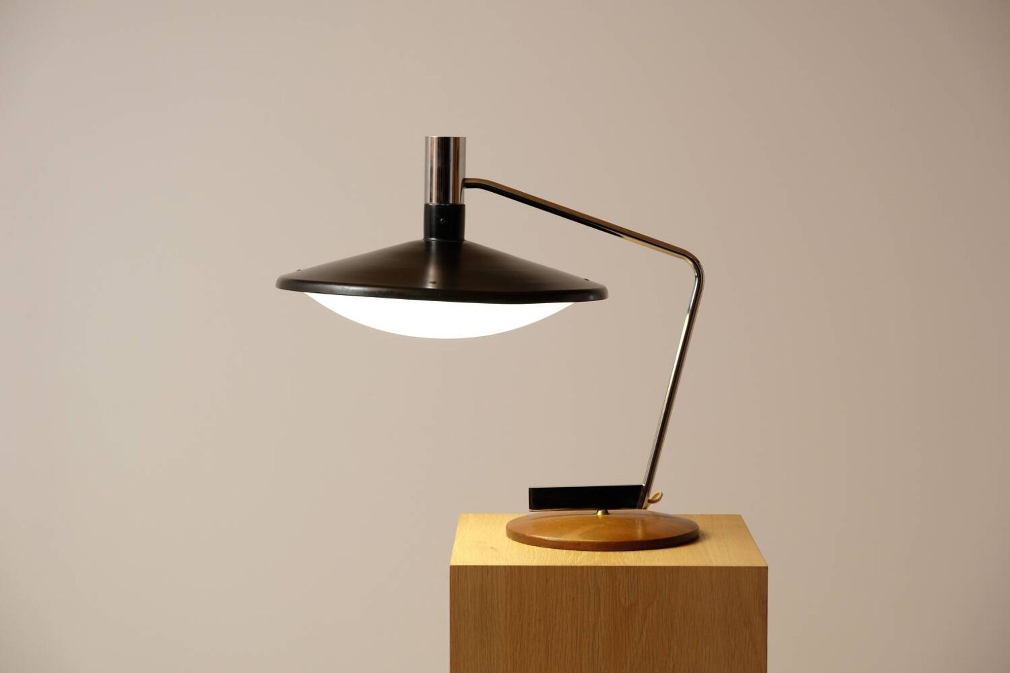 EFA swivel desk lamp by Georges Frydman 1950