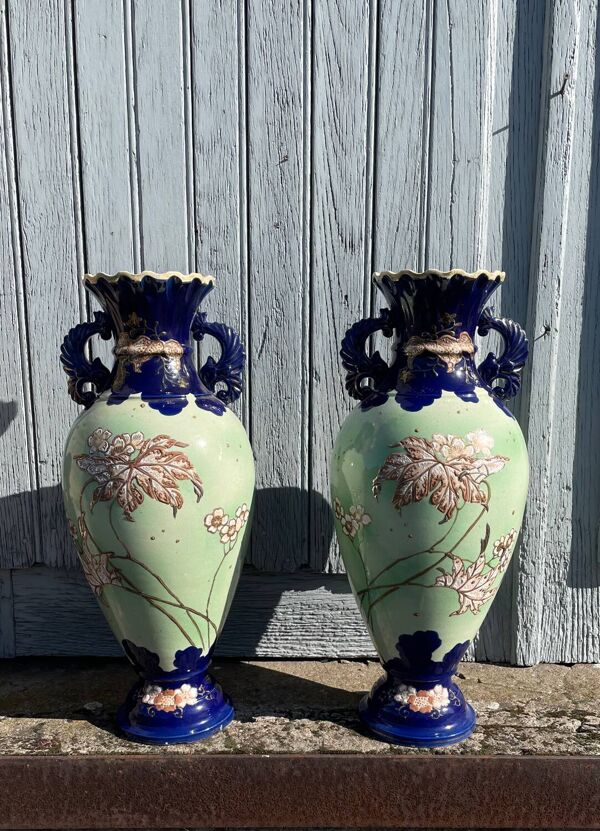 Paire de vases Satsuma japonais vintage du 20ème siècle en céramique décorée