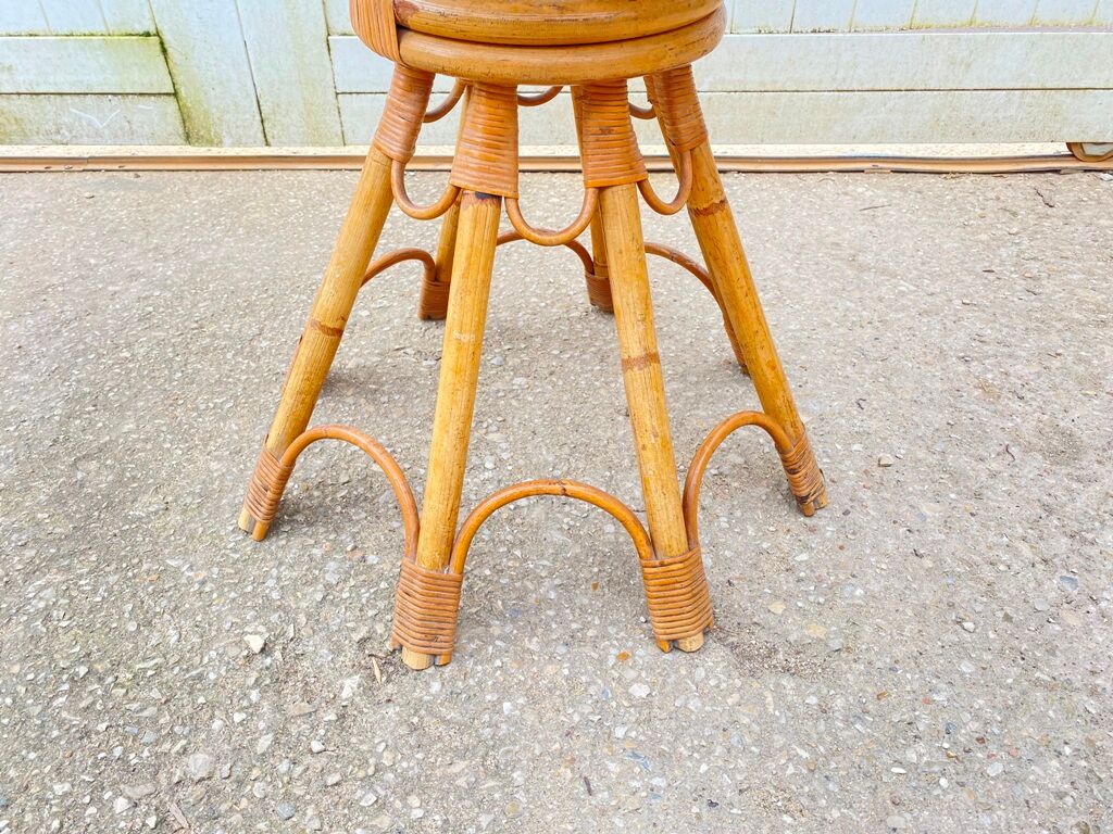 Round rattan table dia 65cm vintage 60s