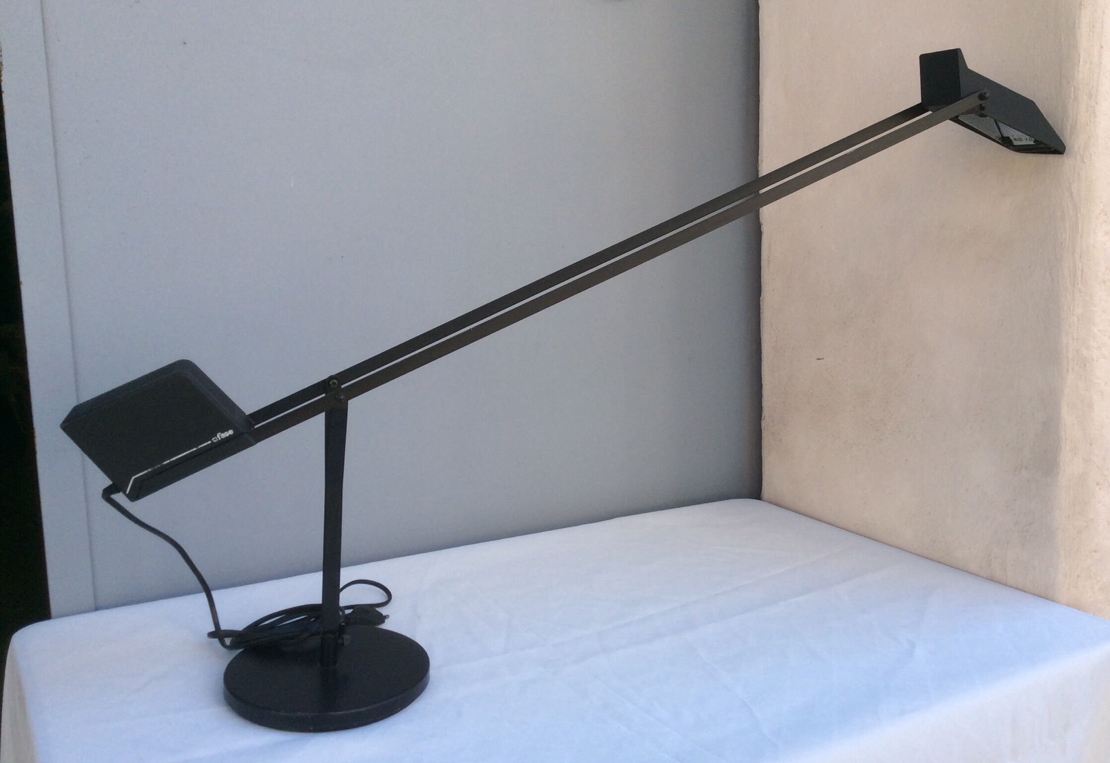 "Fase" pendulum lamp