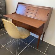 Scandinavian in vintage Danish teak from the 60s