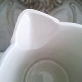 Pichet ancien en faïence Digoin