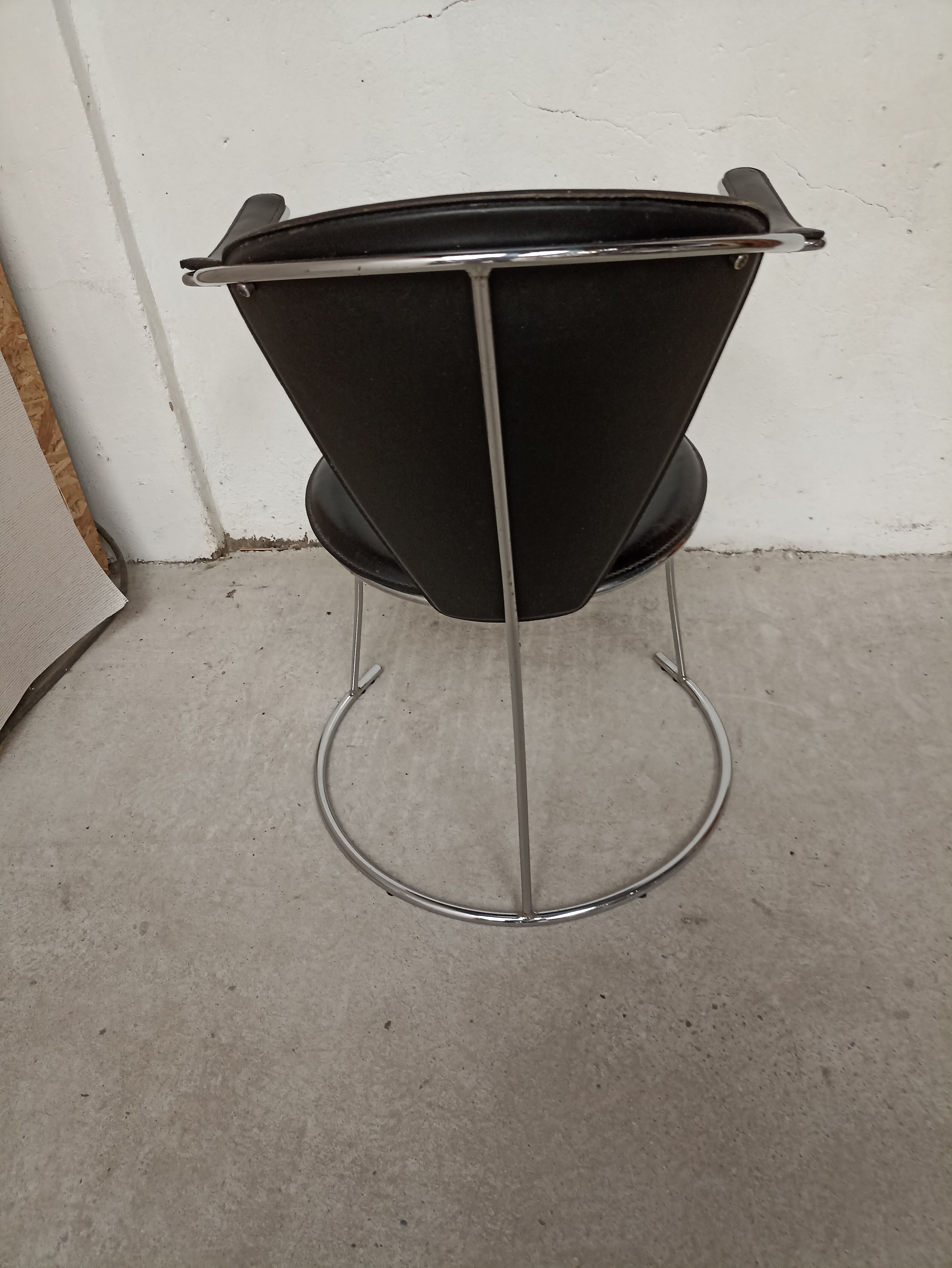 Italian design chairs