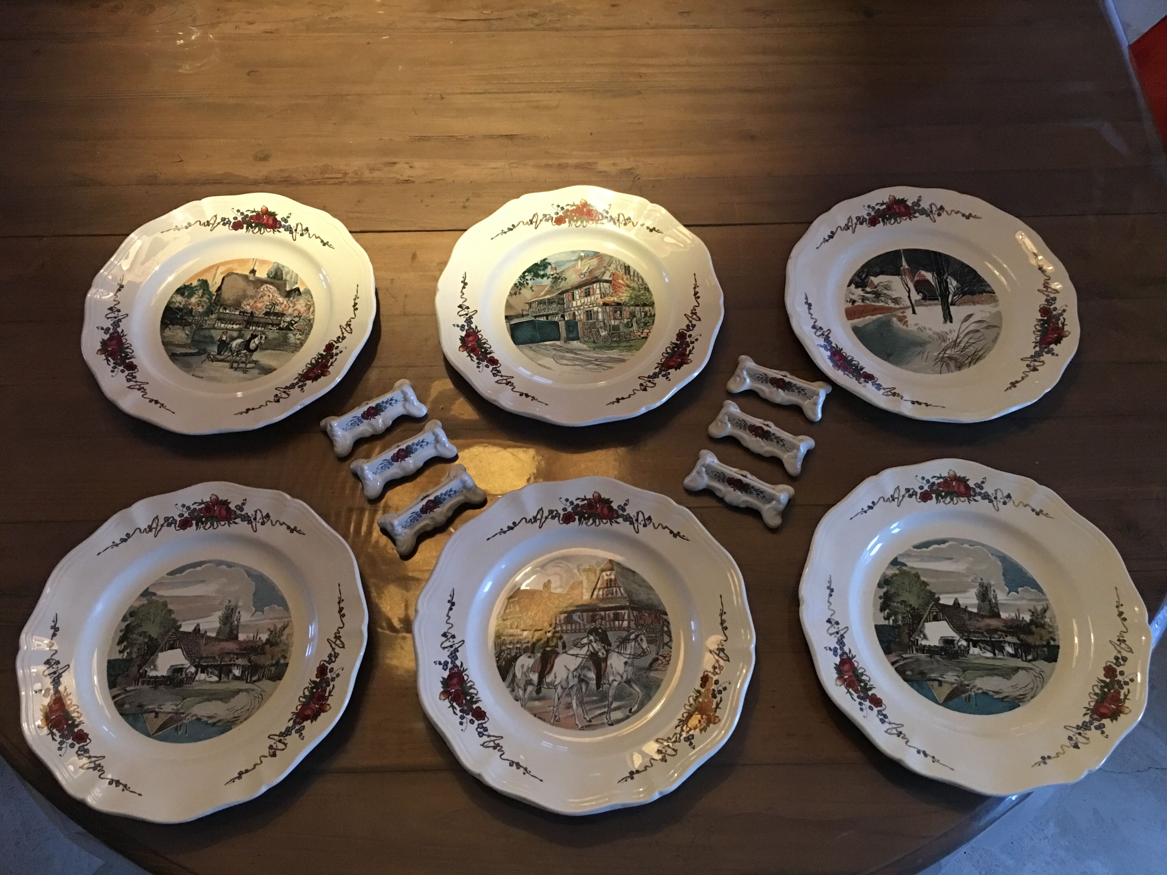 Ensemble de 6 assiettes plates & 6 portes couteaux Obernai