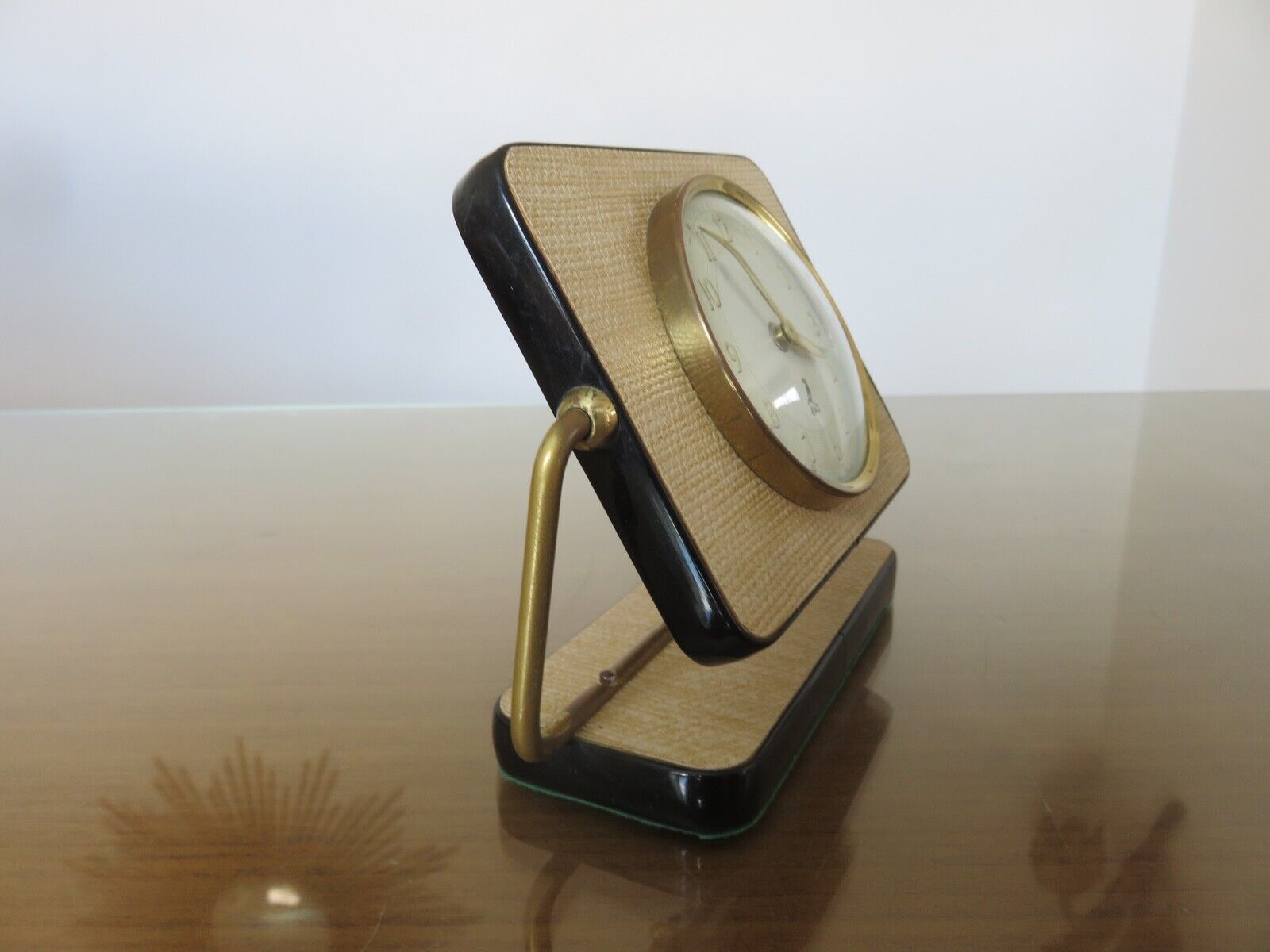 Mechanical alarm clock "jaz" brass and vinyl, swivel 50s 60s