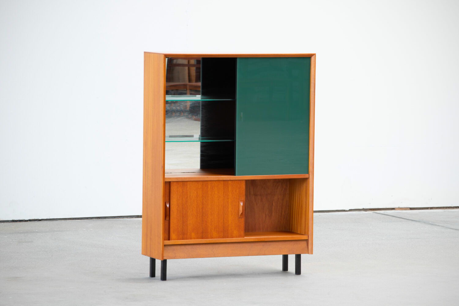 Scandinavian bookcase in teak 1960