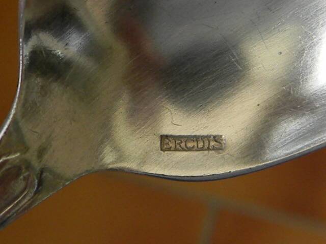 12 silver-plated metal teaspoons by ercuis.