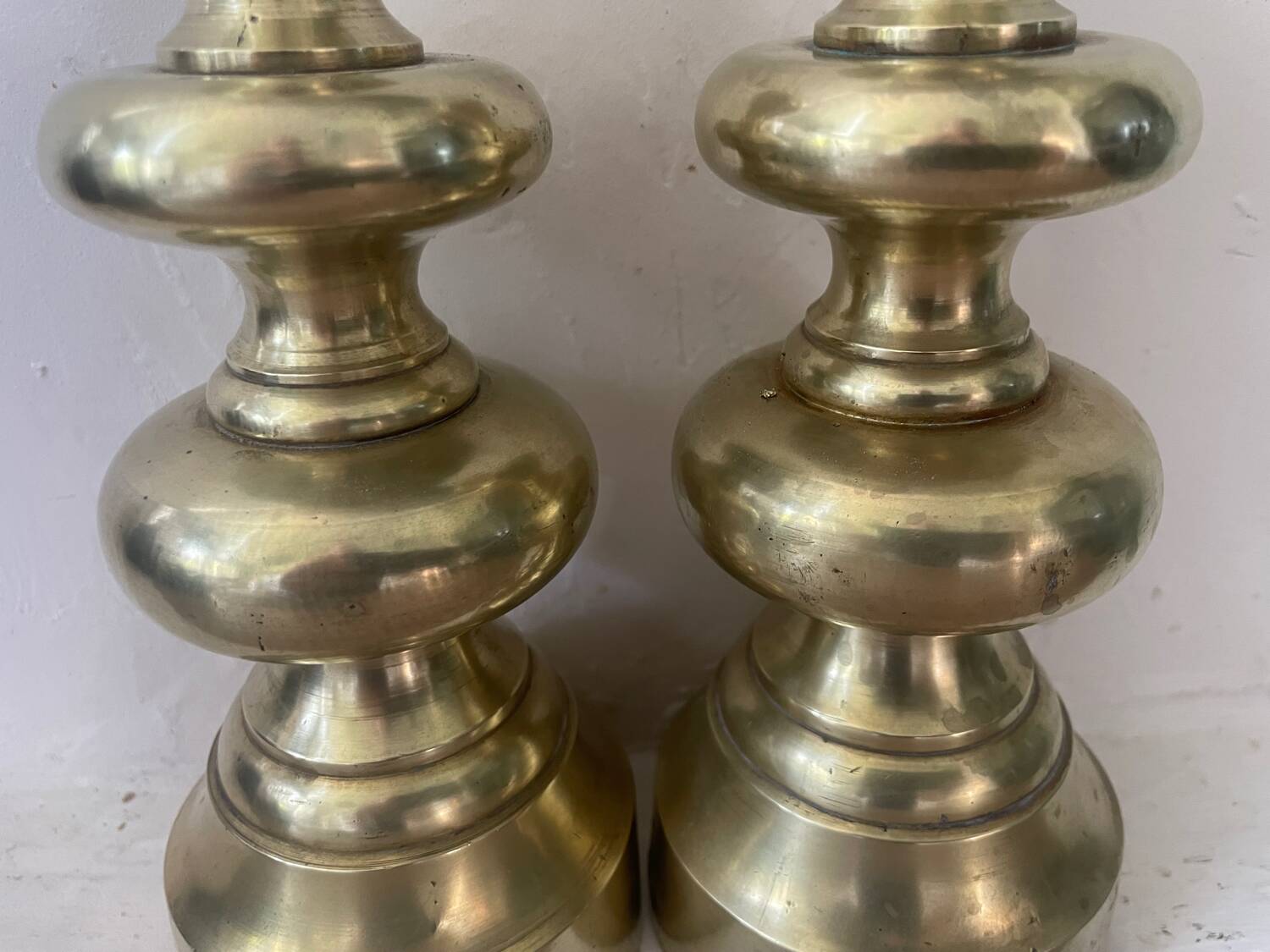 Paire de serre-livres en laiton