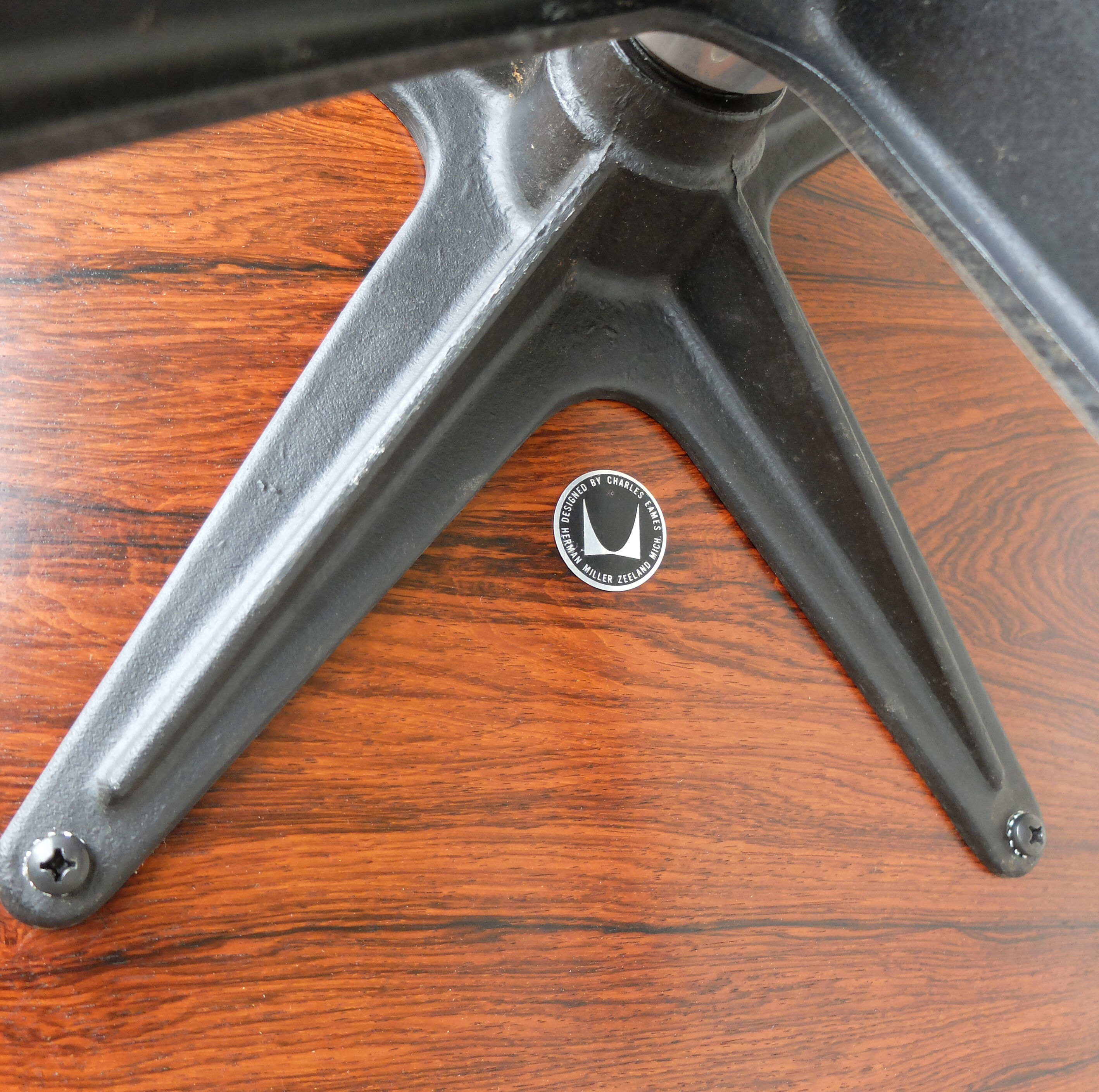 Armchair 670 & ottoman 671 by Charles & Ray Eames for Herman Miller, 1960s