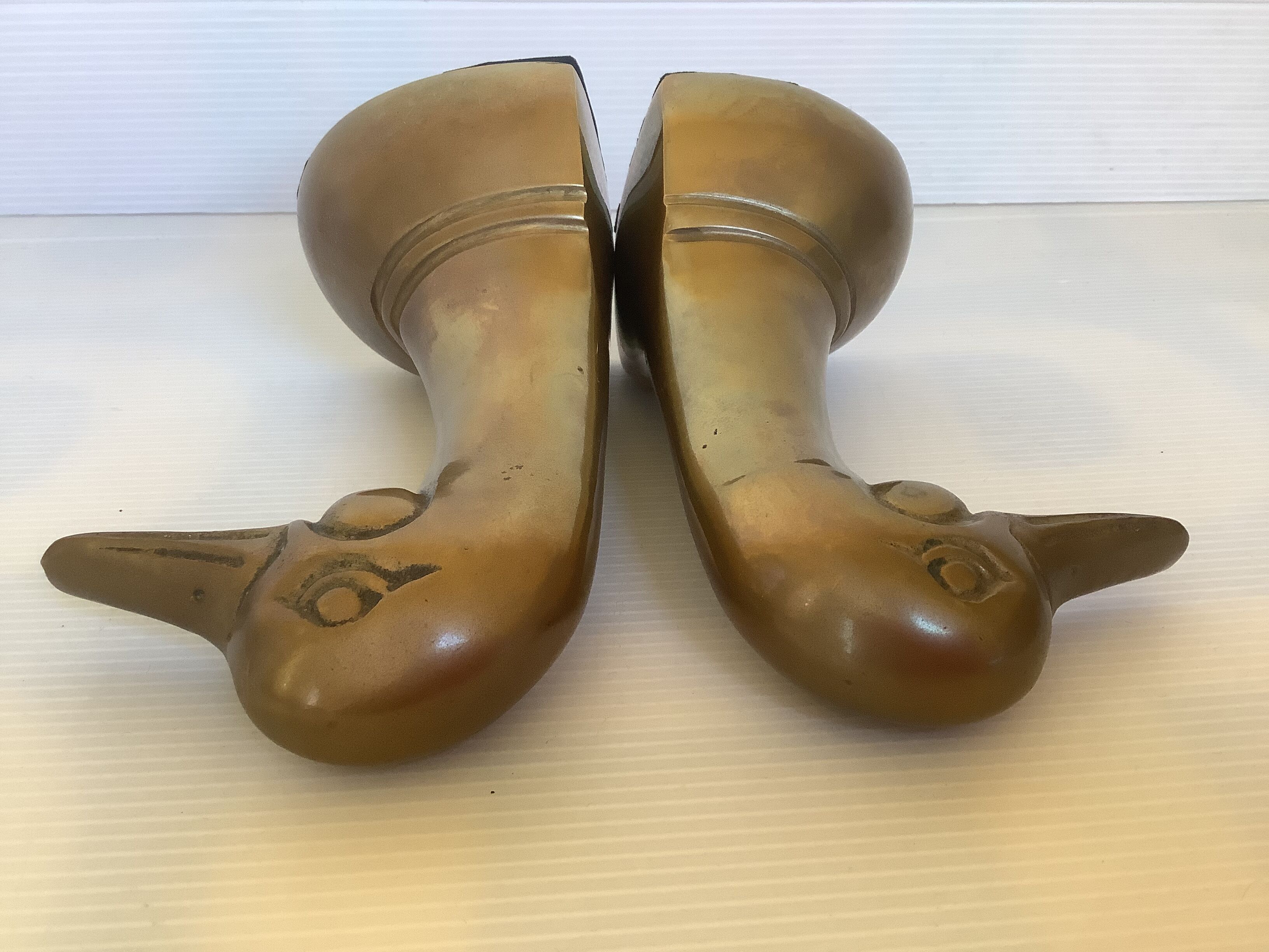 Serre livres oiseaux oies canards en laiton