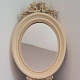 Miroir en bakélite beige