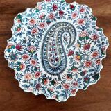 Gien earthenware plate – Floral paisley pattern – Scalloped edge