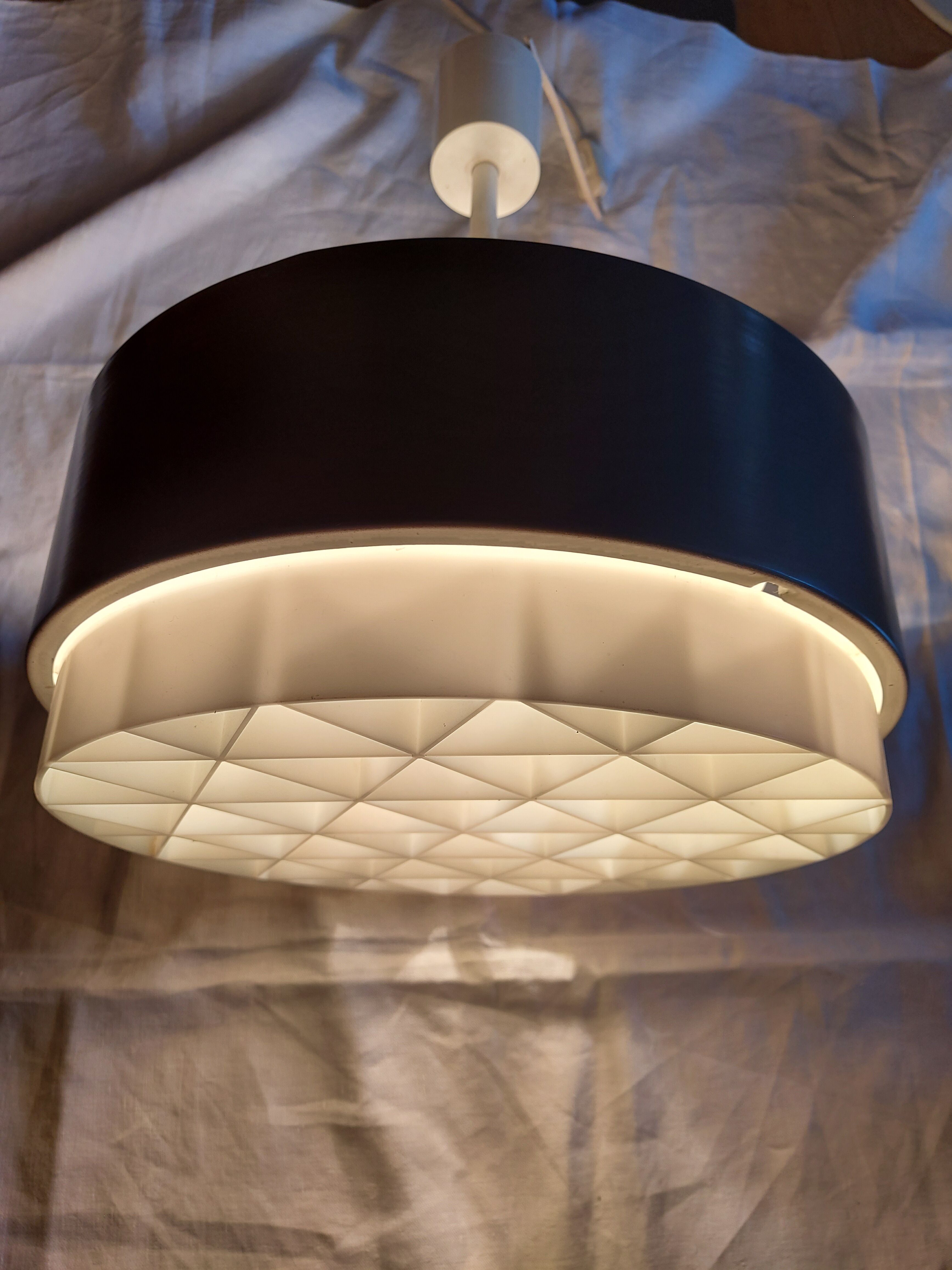 Scandinavian hanging lamp