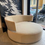 Antonio Citterio round swivel sofa Maxalto B&B Italia - Amoenus model