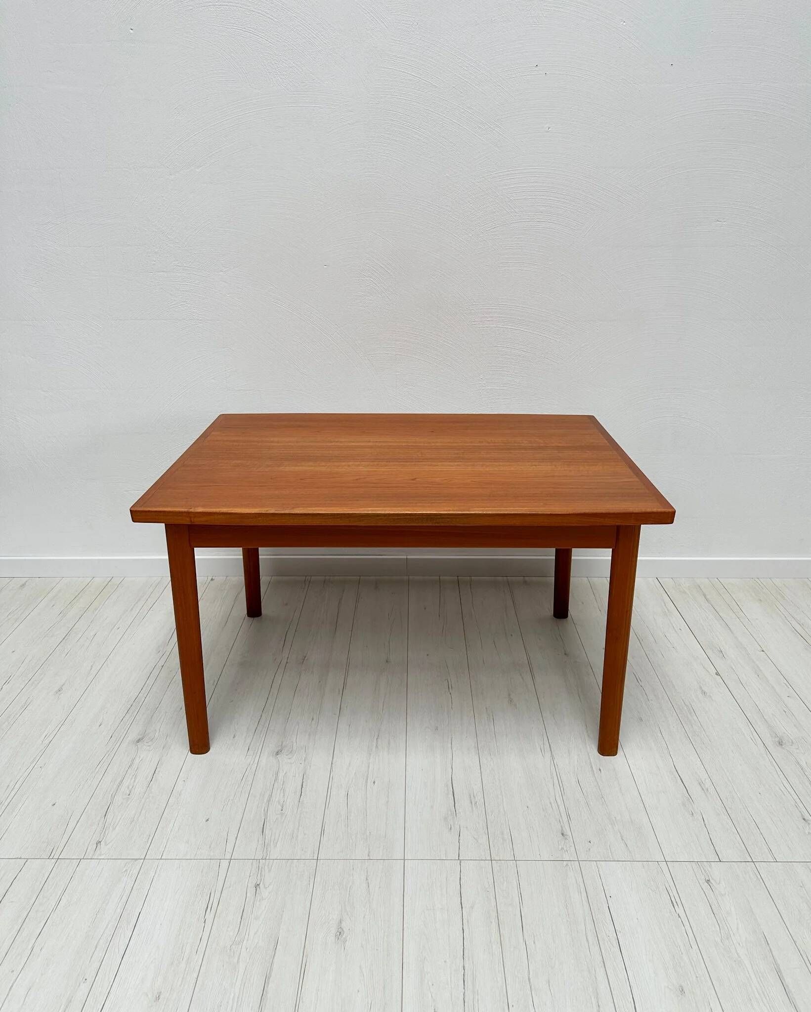 1960s large vintage Danish teak extendable dining table by Vamo Sønderborg
