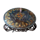 Old round coffee table