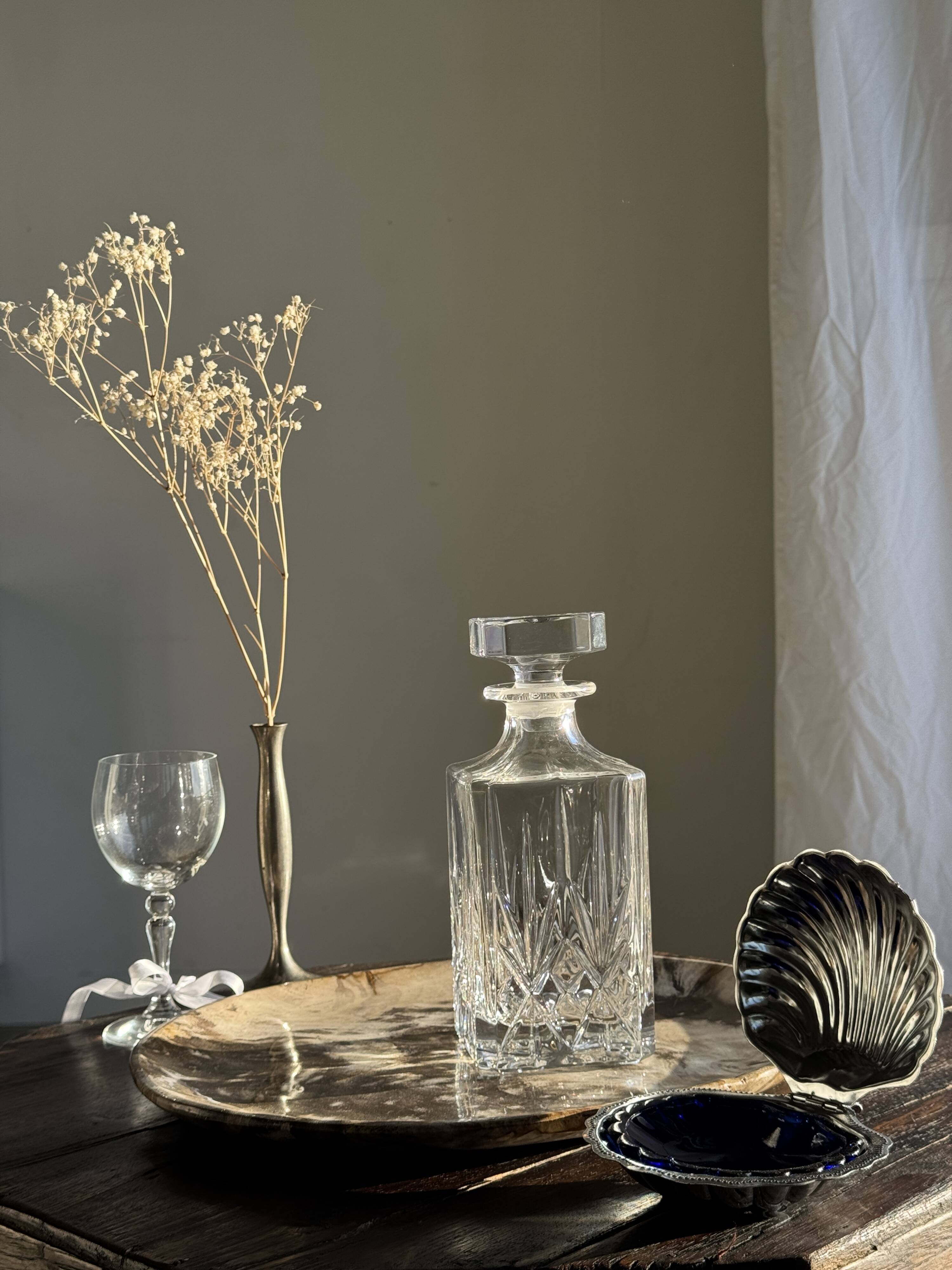 Carafe à whisky motifs pointes de diamant en cristal H23