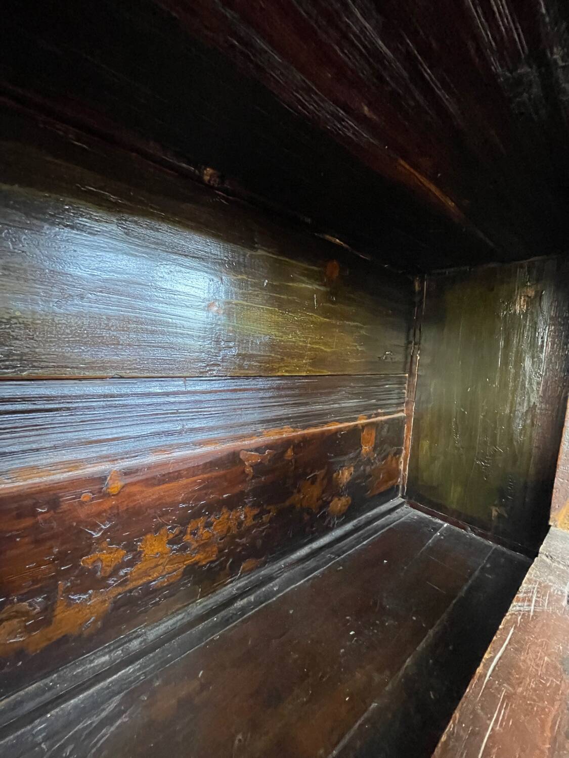 Late 19th century Tibetan furniture