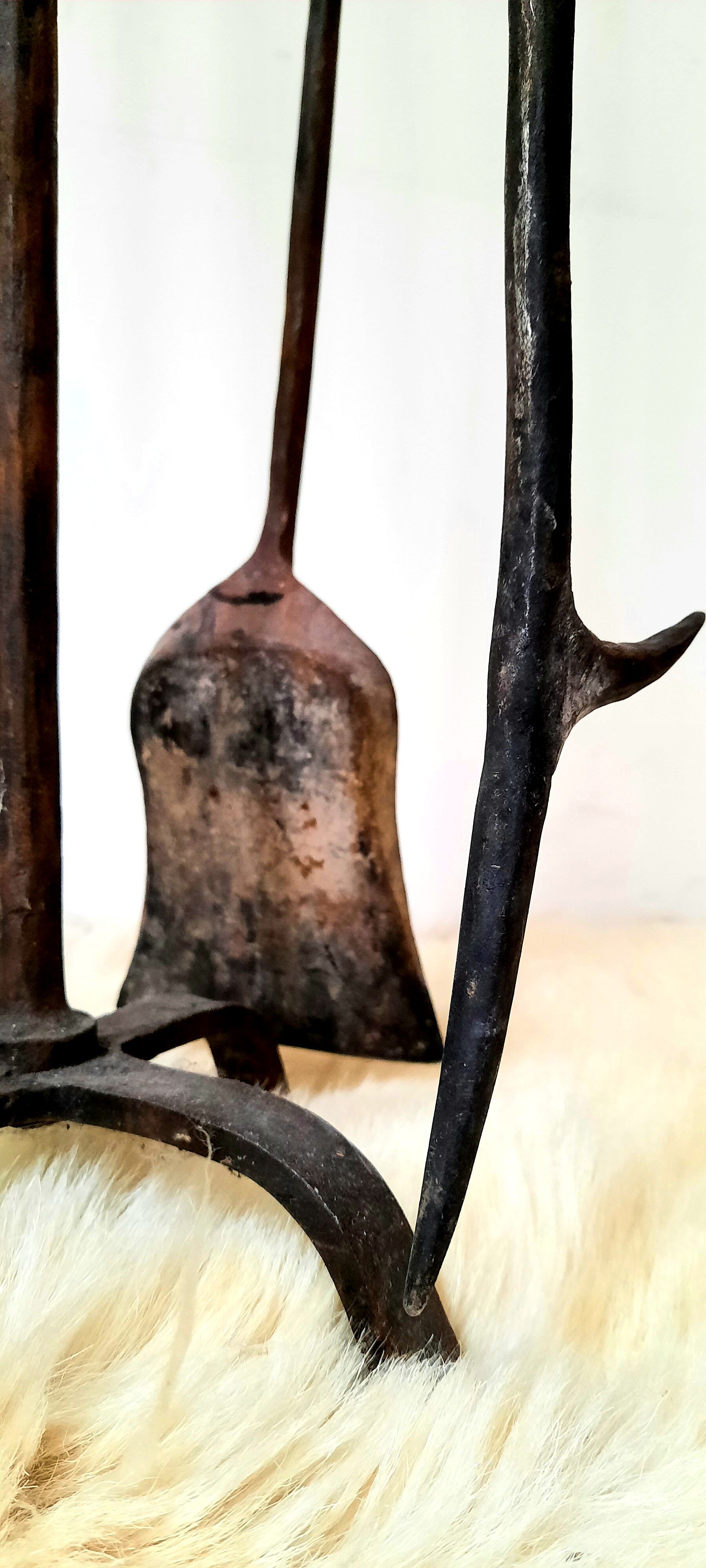 Brutalist fireplace kit in vintage wrought iron from the 60s / 70s