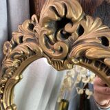 Miroir en bois et plâtre doré