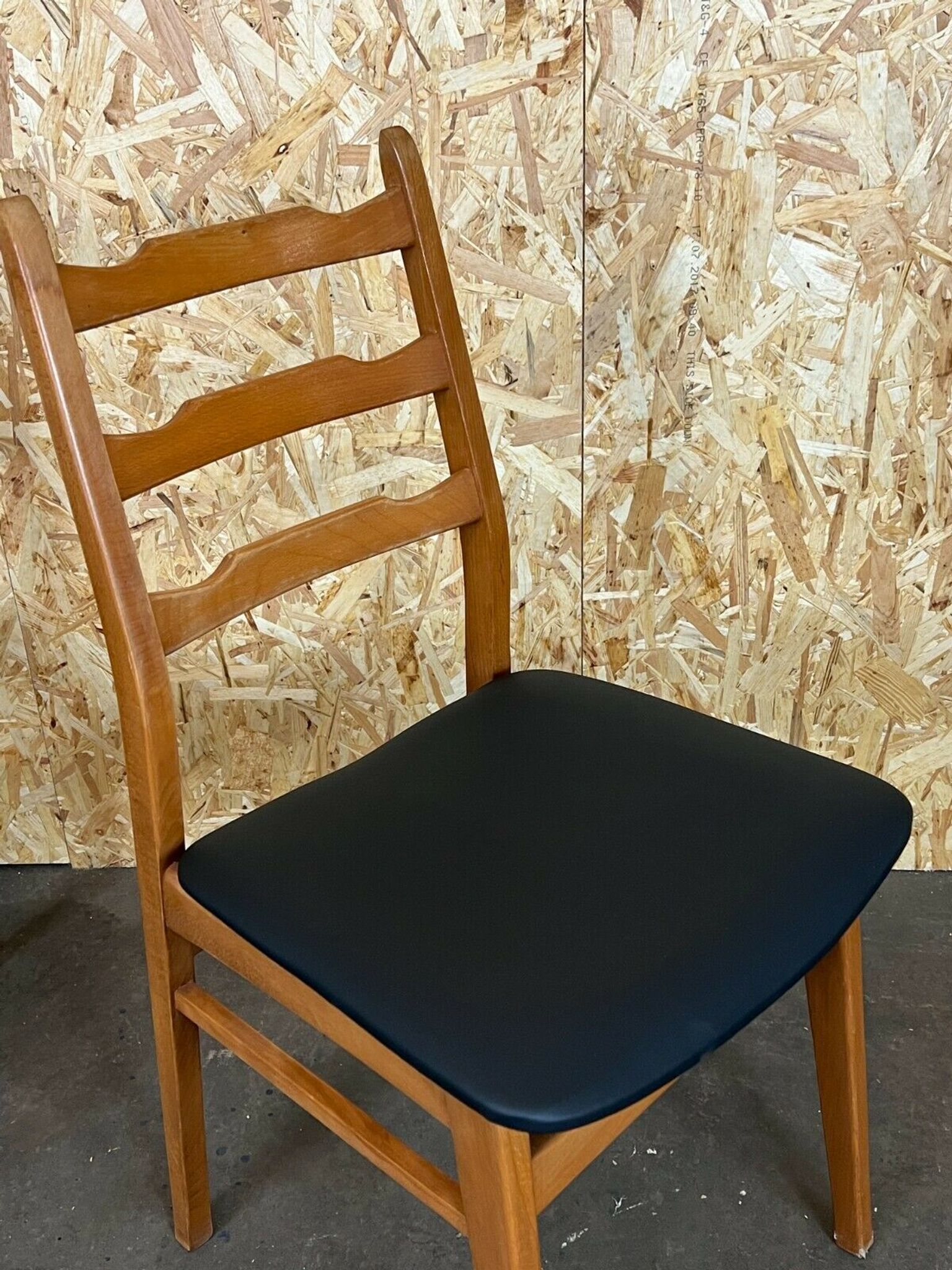 2 chairs