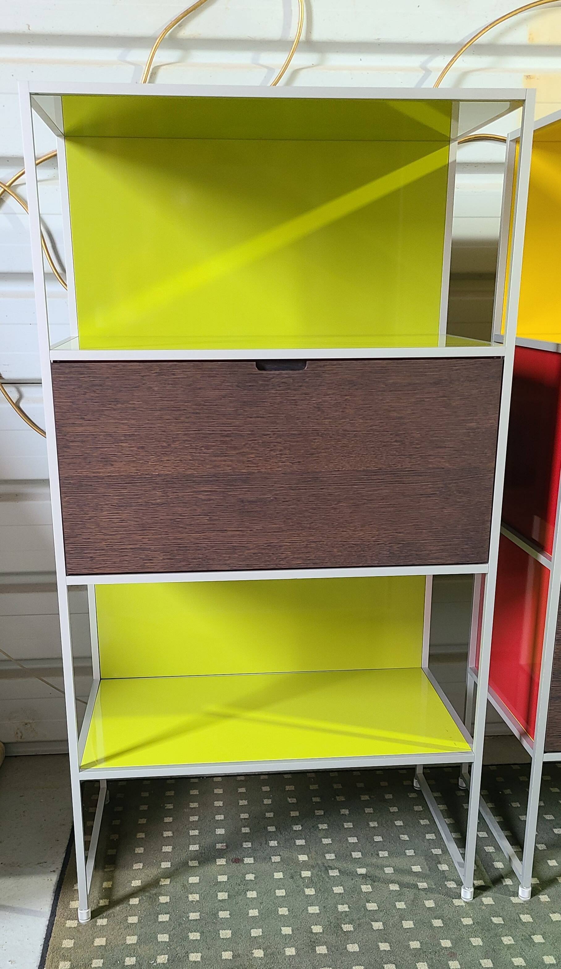 Libraries of B&B Italia, 2005