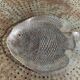 Grand plat en forme de poisson en verre transparent, made in france, vintage 1970