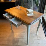Small desk