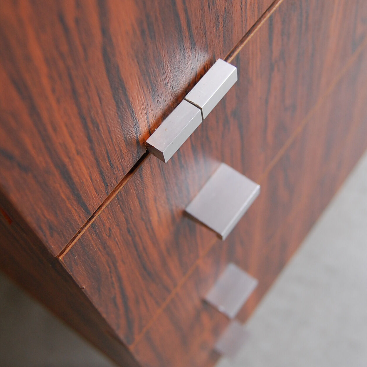 Bar furniture or secretary "693" by Pierre Guariche for Meurop 1960