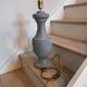 Lampe balustre vintage en bois de couleur gris zinc