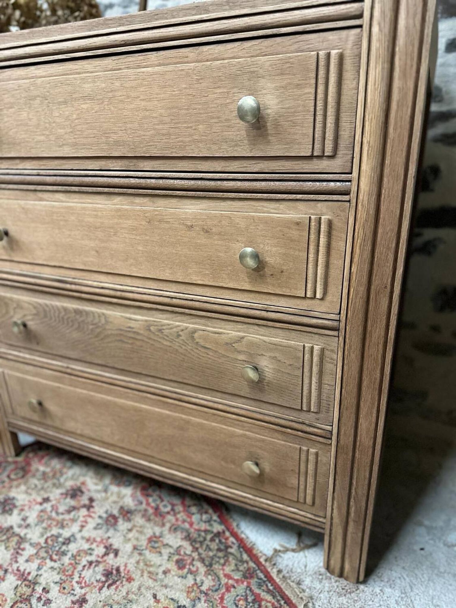 Superb 4-drawer chest of drawers from the 50s in raw wood
