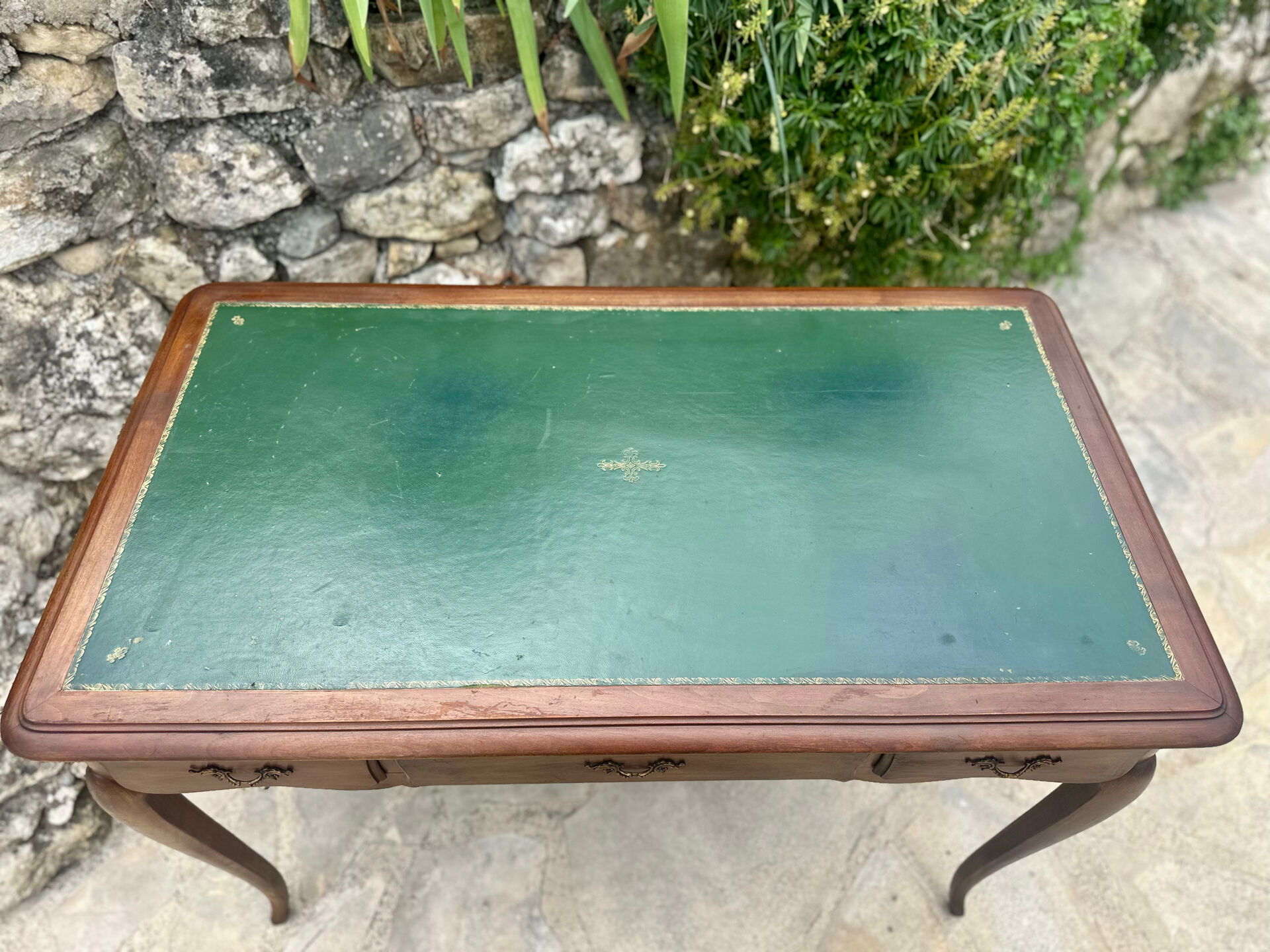 Small Flat Desk in Solid Wood in Louis XV style.