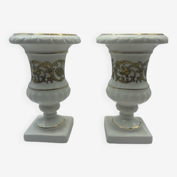 Two Medici Gien vases