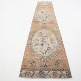 2x10 Turkish Runner Rug, 59x309Cm 57s