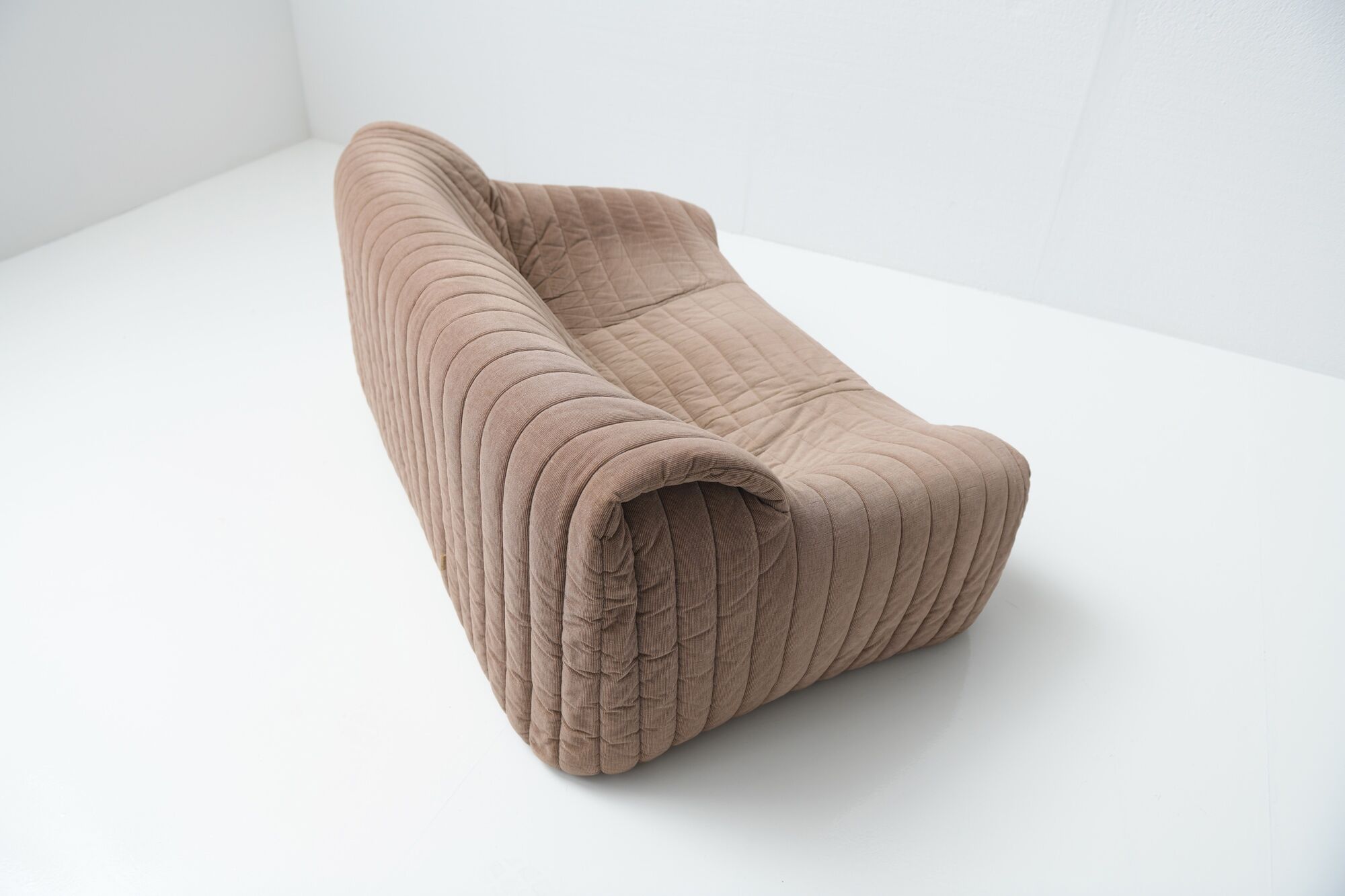 Sandra sofa by Annie Hieronimus for Cinna France
