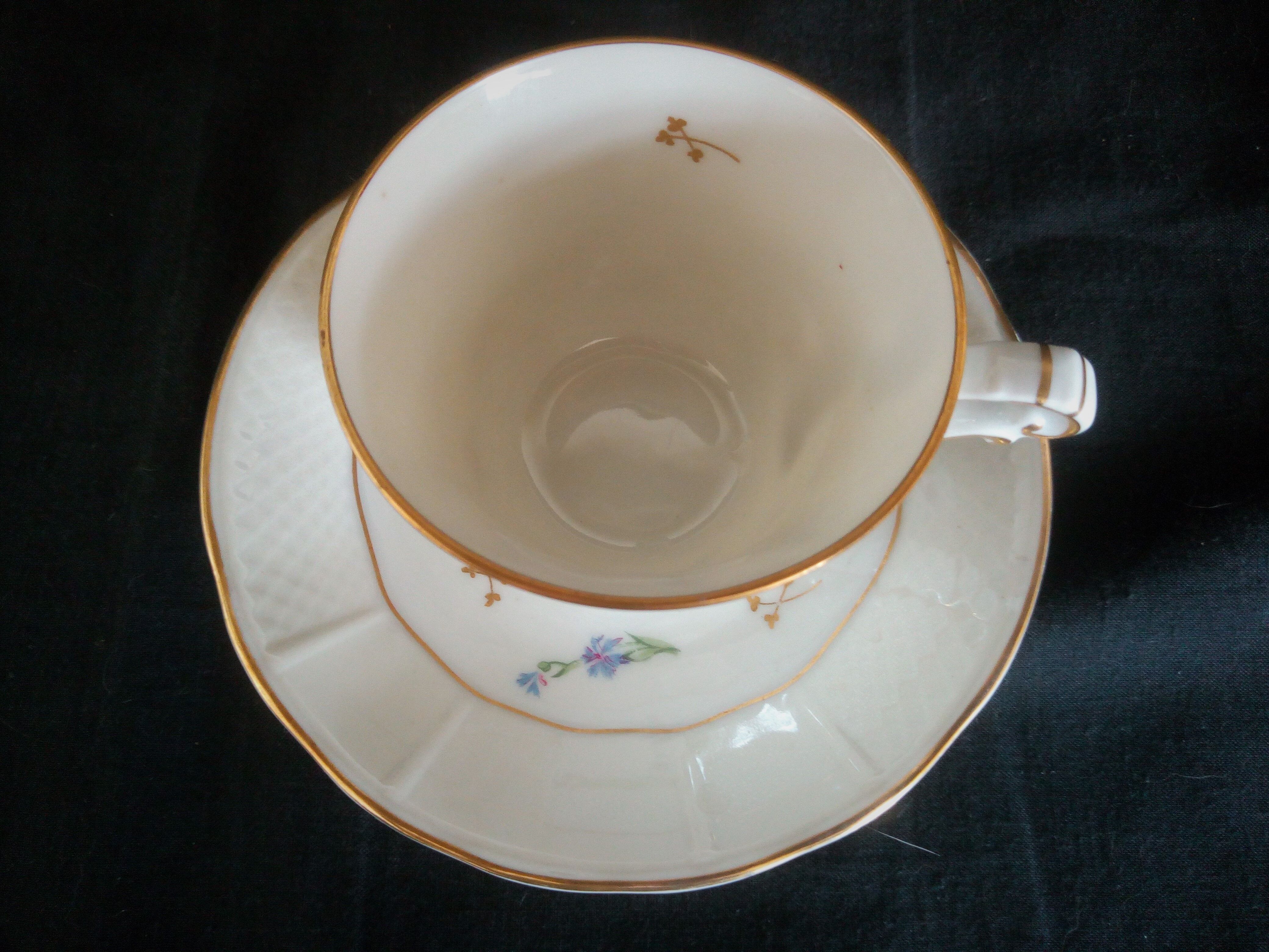L. Bernardaud & Cie. - Limoges porcelain coffee set, Pompadour model, 1900s - 1927s