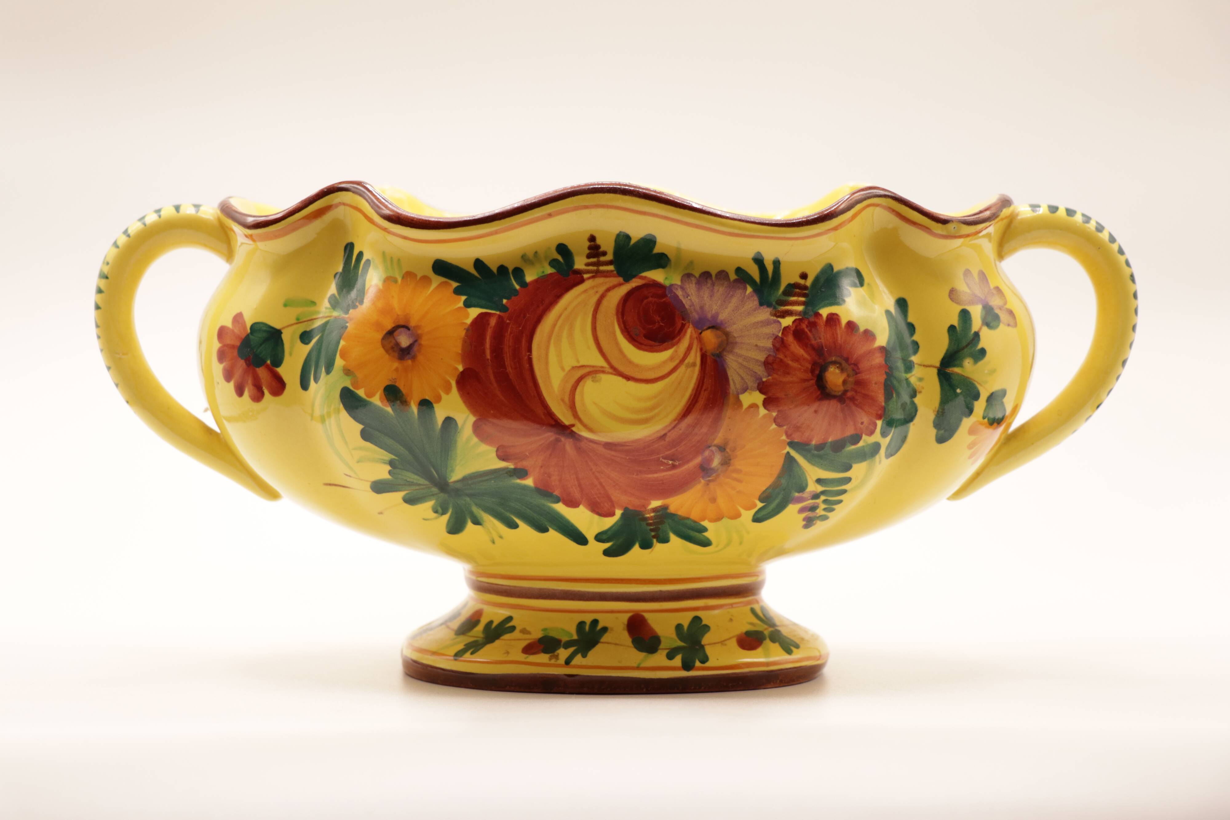St Clément ceramic fruit bowl