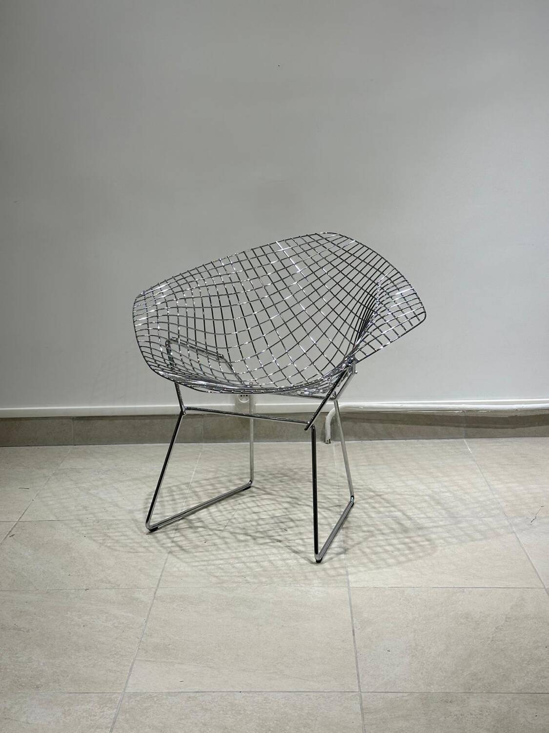 Knoll diamond armchair by Bertoia