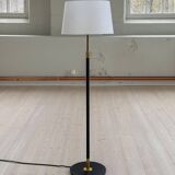 Modern mid-century floor lamp by Aage Petersen, for Le Klint, Denmark, 1970s.