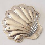 Silver-plated scallop ramekin