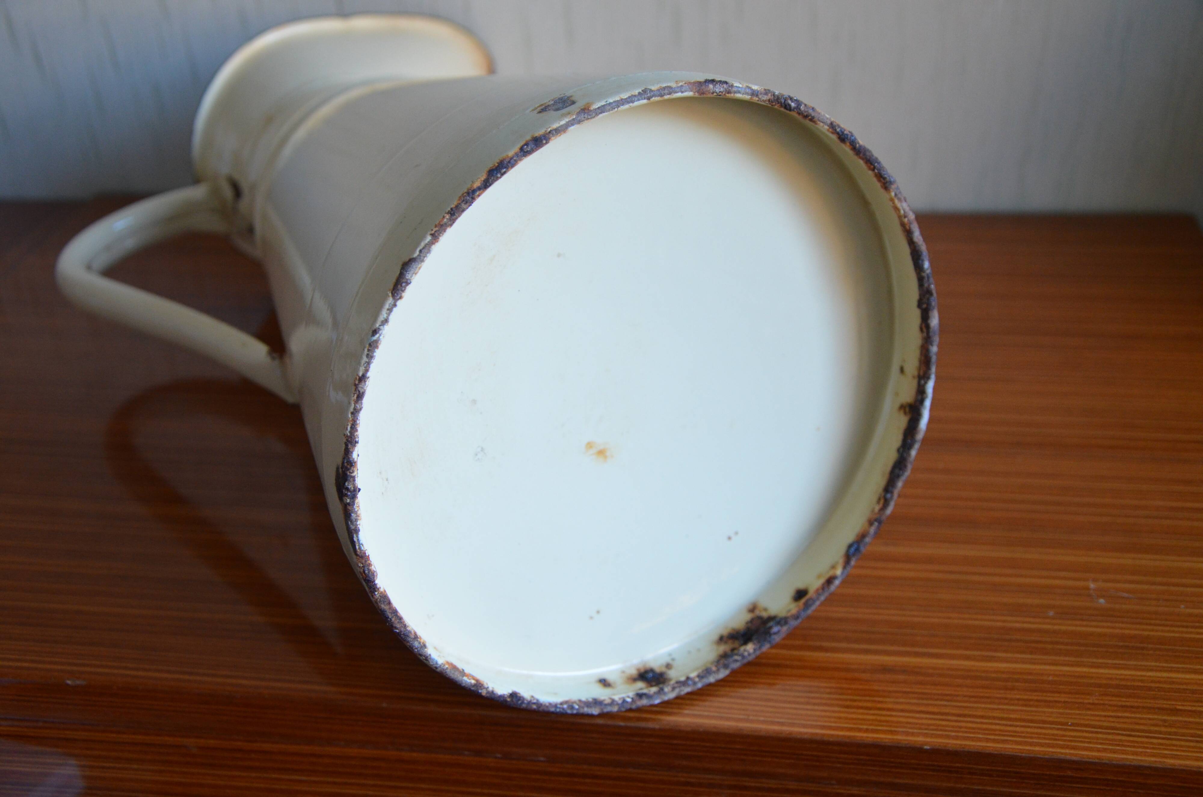 Vintage cream enamelled broc