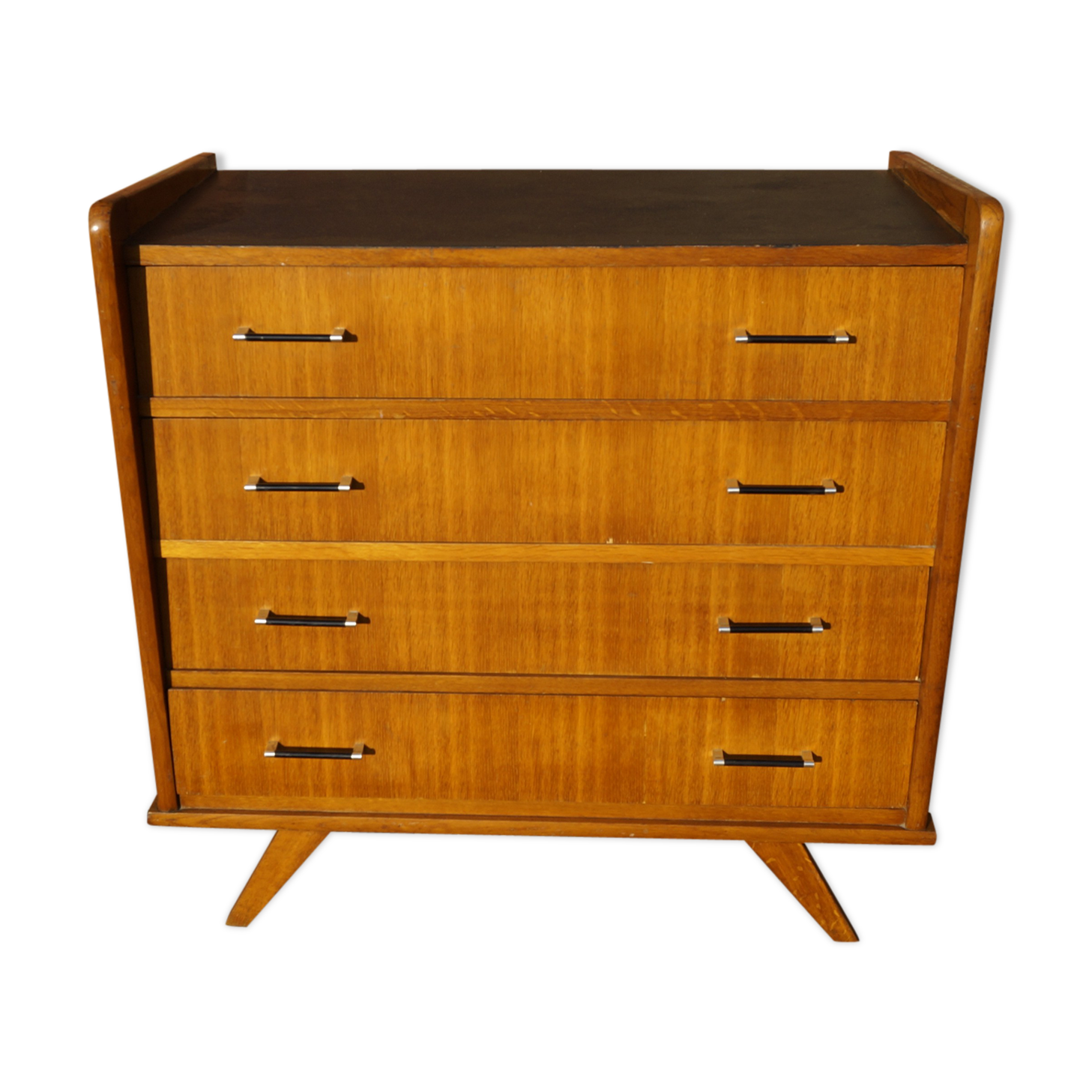 Vintage chest of drawers