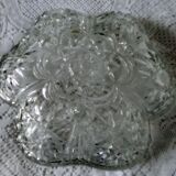 Coupe en verre moulé
