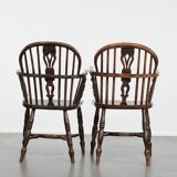 Antique set of 4 English Windsor lowback chairs with character