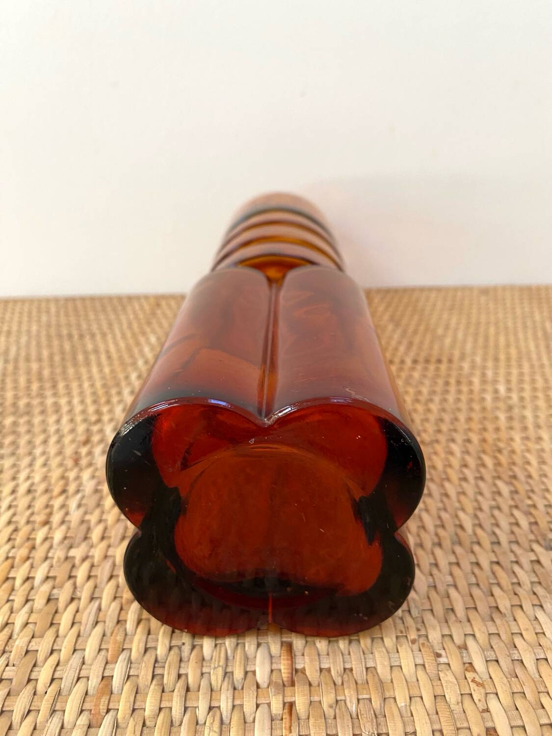 Amber carafe from Empoli from the 1960s - Quatrefoil