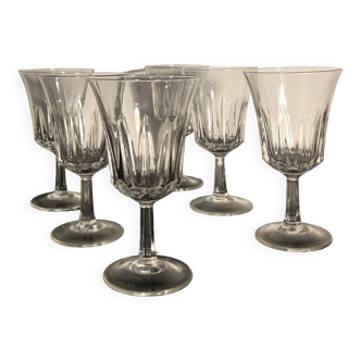 Crystal stemmed glasses