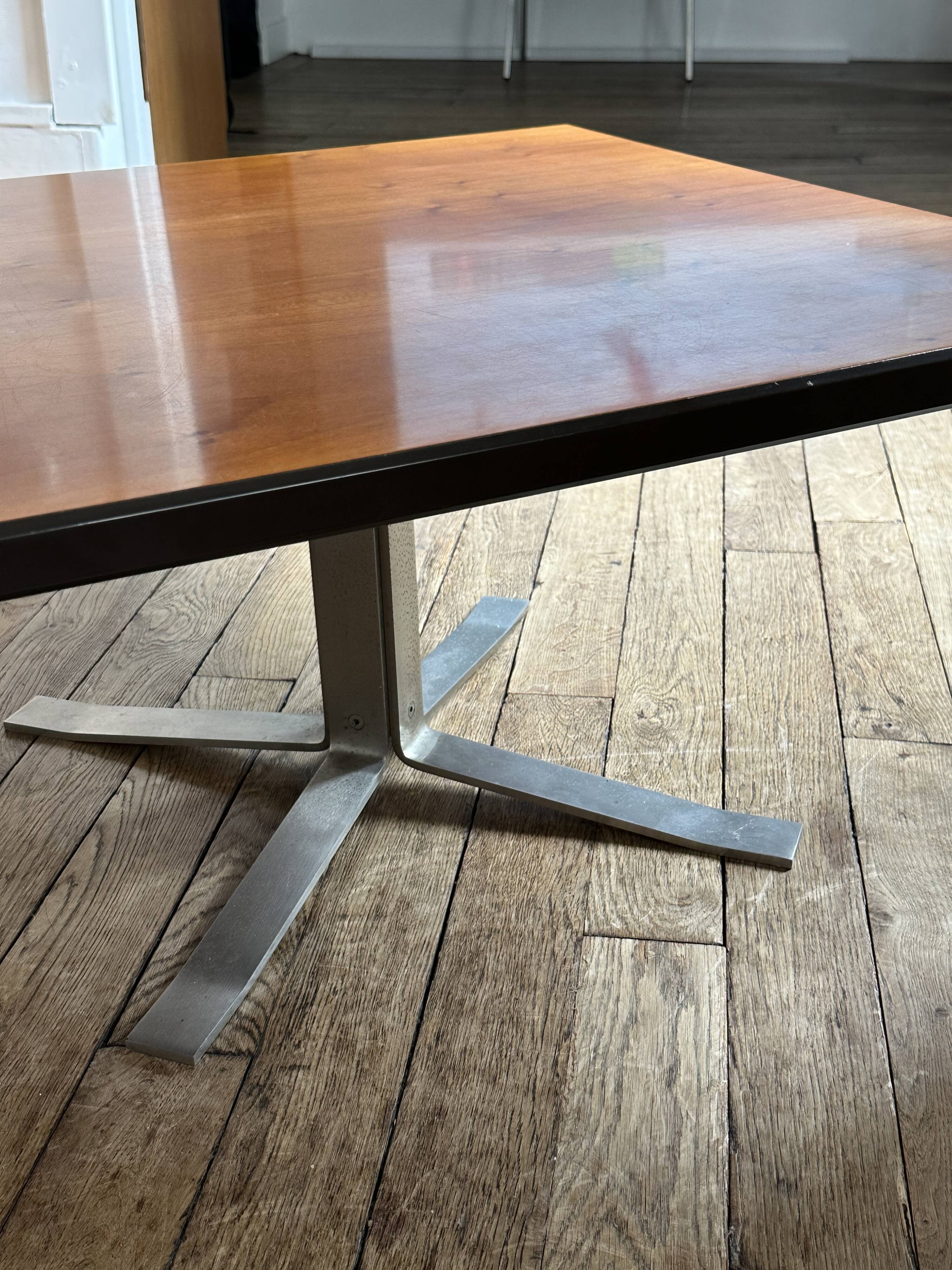 Italian coffee table signed Formanova