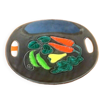 1970s Glazed ceramic serving dish decorated with peppers / chili peppers